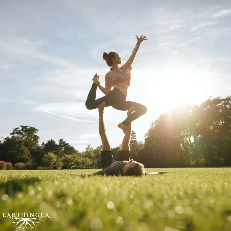 Stress im Alltag reduzieren durch Erdung des Körpers.