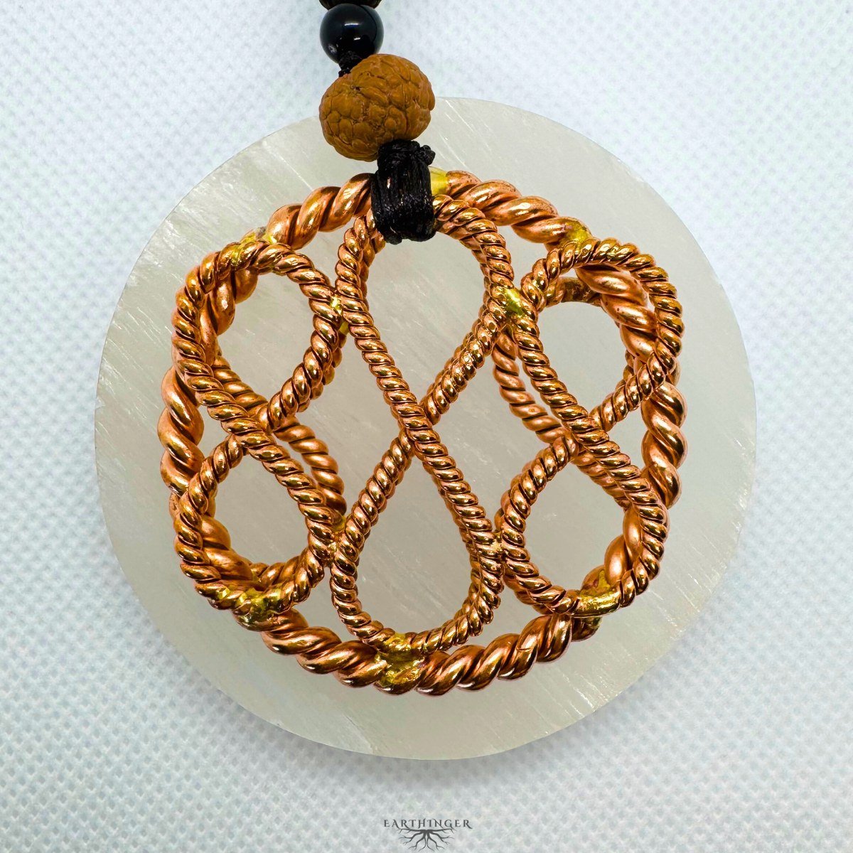 Spiritueller Tensor-Ring als Kette getragen – energetisierter Kupferring zur Aktivierung von Chakren und Schutz vor Elektrosmog