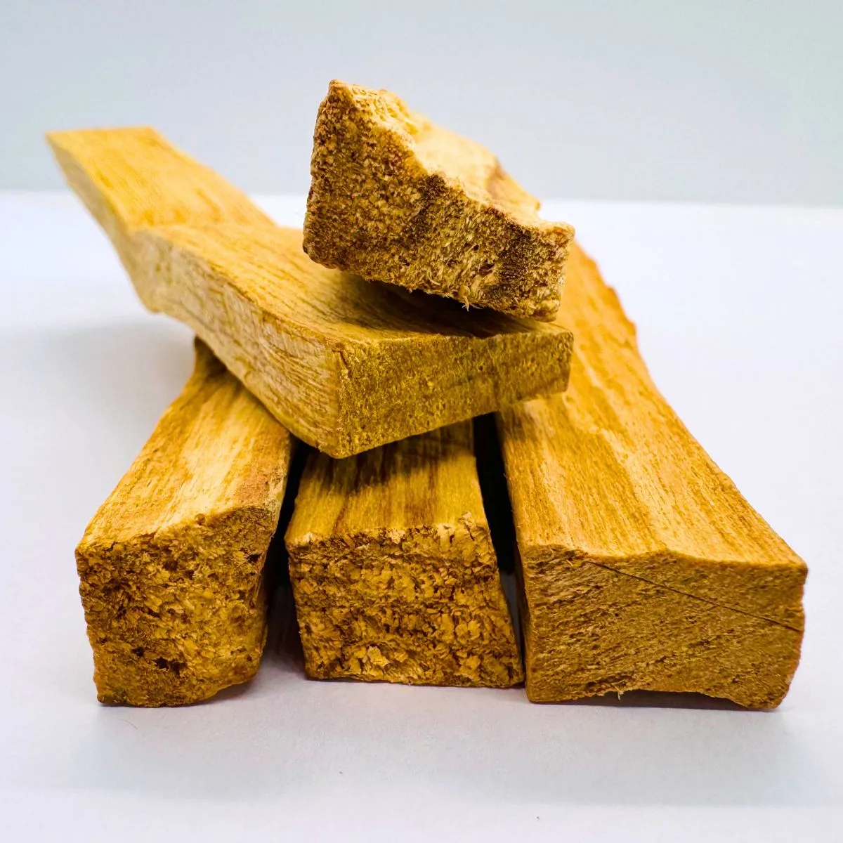 Set mit 3 Palo Santo Räucherstäbchen in plastikfreier Verpackung