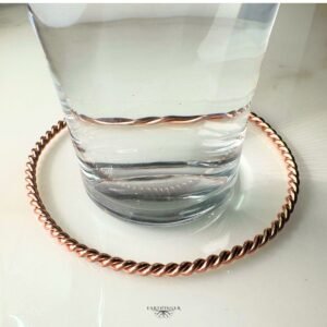 Kupfer Tensor Ring zur Energetisierung von Getränken.